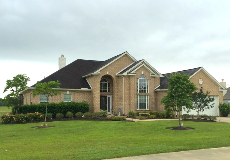 11702 Kings Point Drive