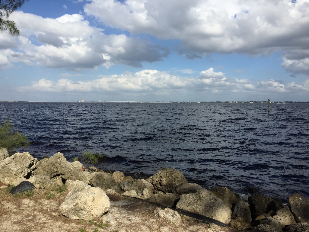 Caloosahatchee River from Jaycee Park