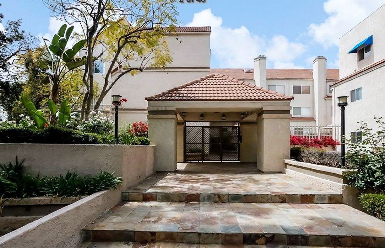 Pasadena Condo with great location