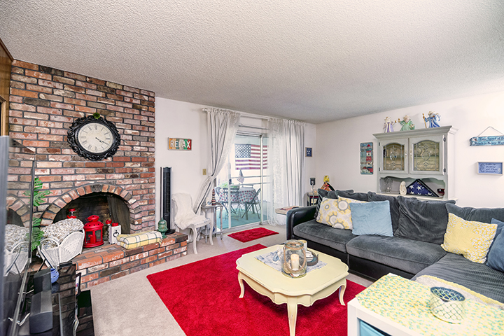 6823-6825 Greenhaven Dr, Sacramento, Ca 95831 | Duplex For Sale