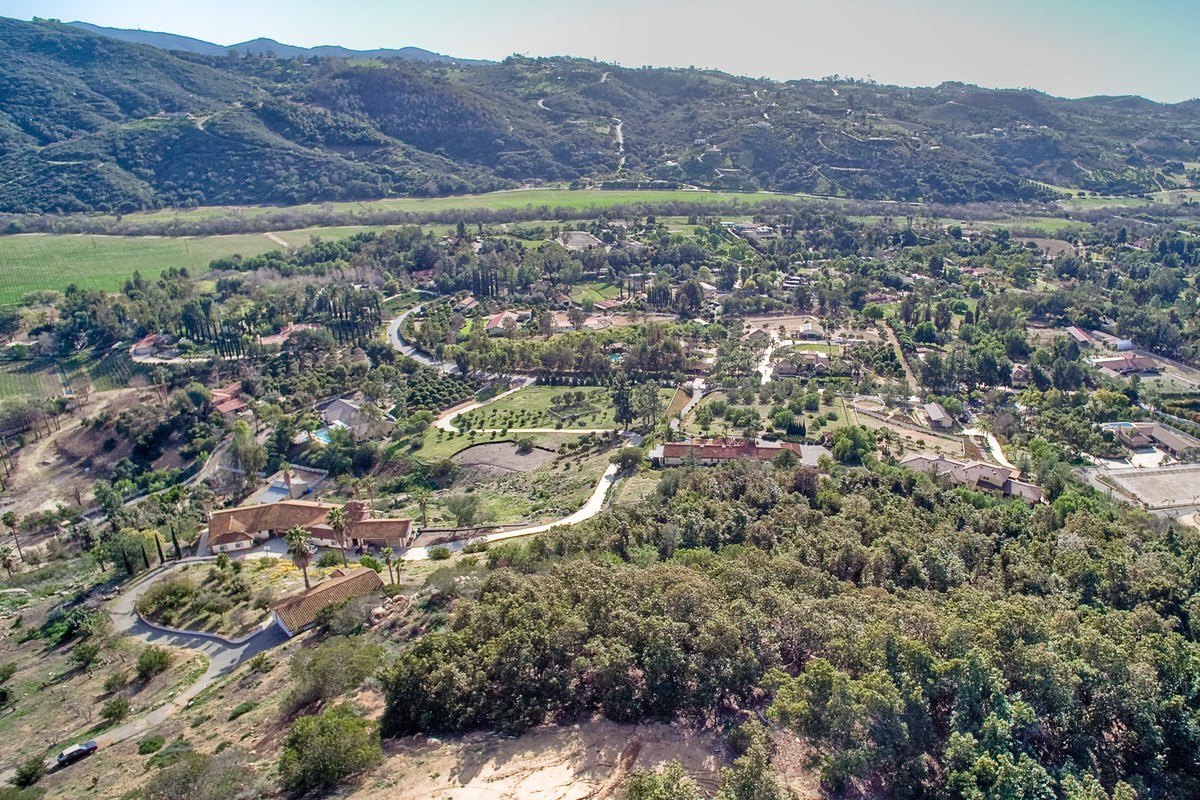 LUXURY LIFESTYLES SERIES IN BONSALL & FALLBROOK Search Bonsall