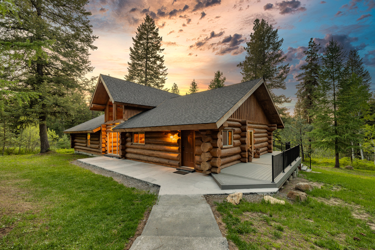 Log Home Sold 