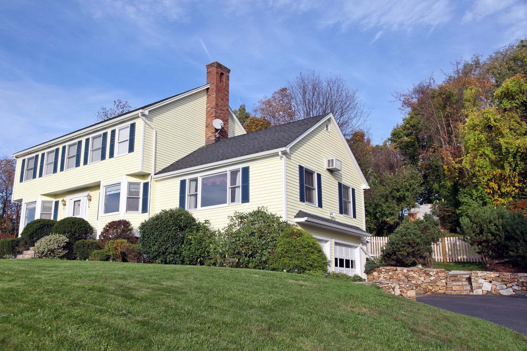 Lake Forest Park Colonial Style Homes For Sale Lake Forest Park, WA