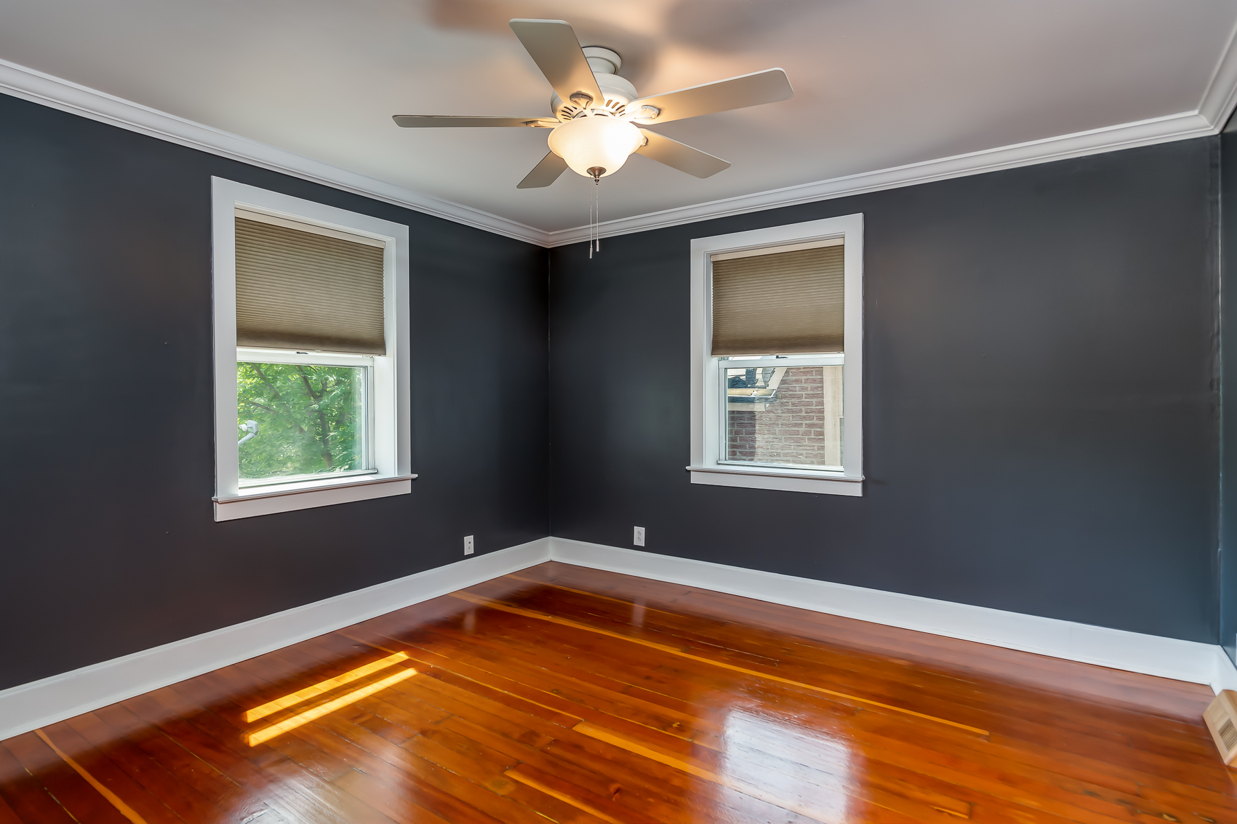 1216 McCausland Ave For Sale