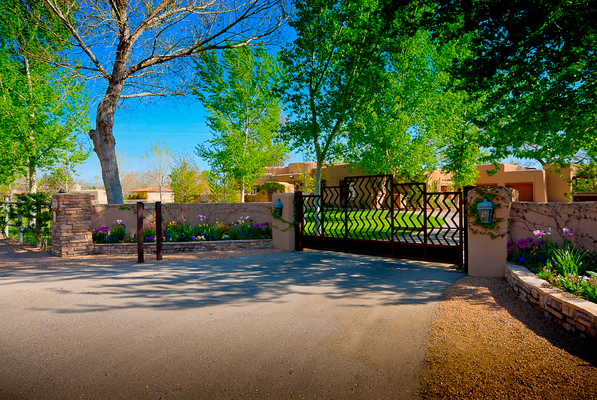 Corrales Real Estate