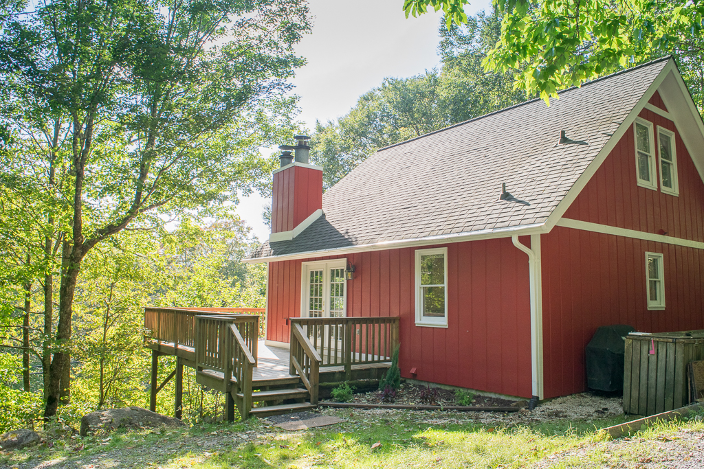 for sale 101 Maple Ln. Beech Mountain