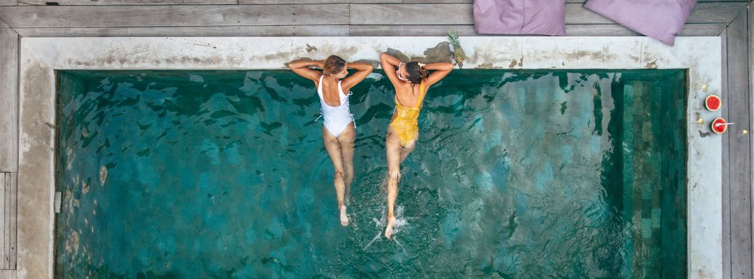 homes in pensacola with pools