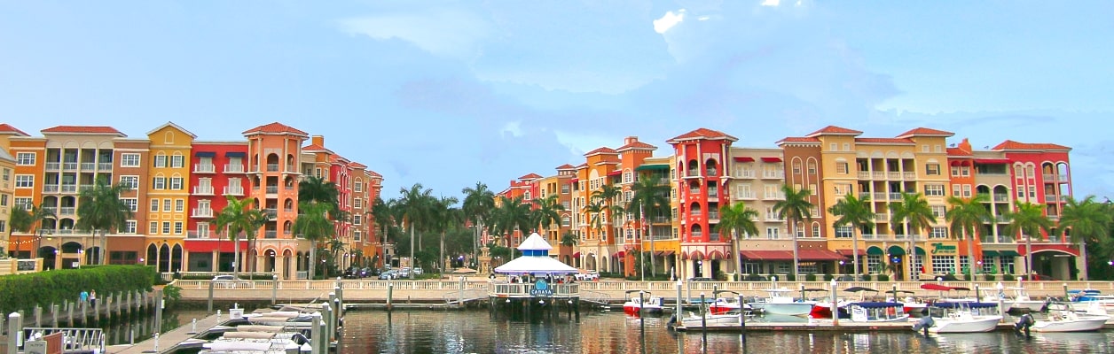 A closer look at Luxury Waterfront Condos With Bay Views