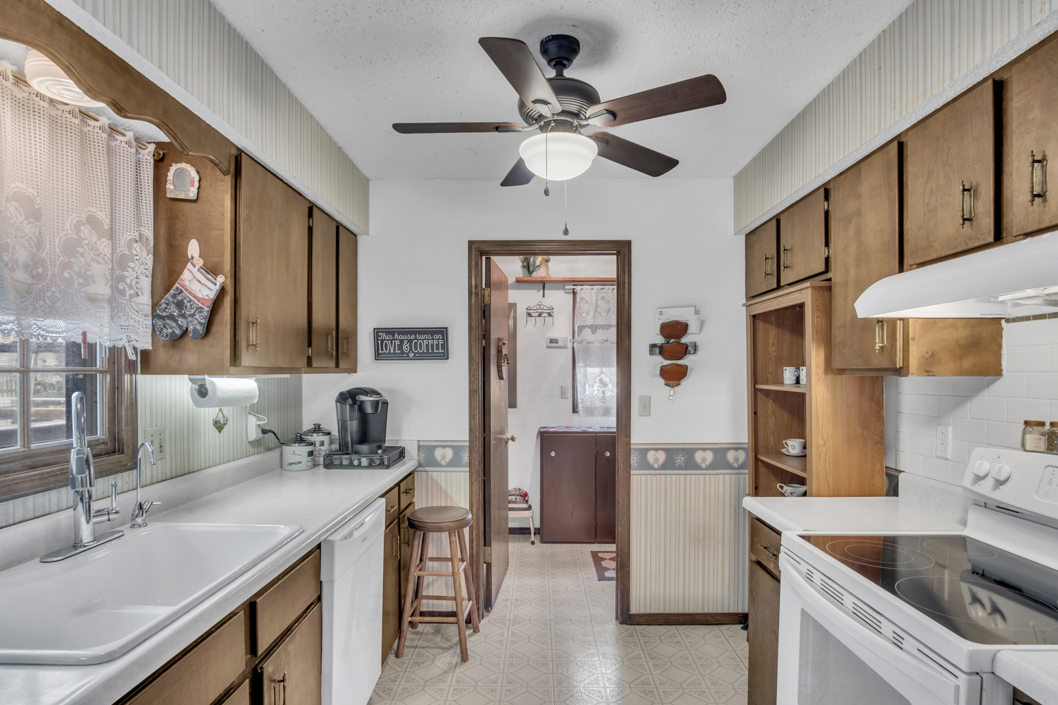 aimee monares newton real estate 