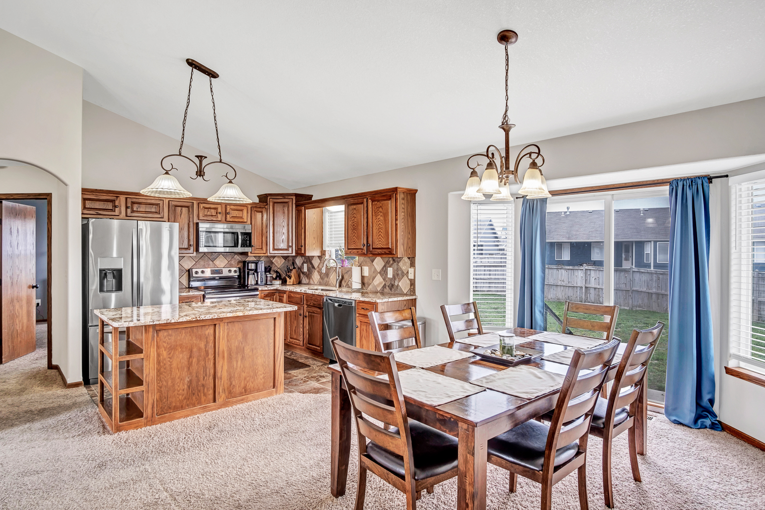 aimee monares newton real estate re/max associates 321 Matson Newton KS