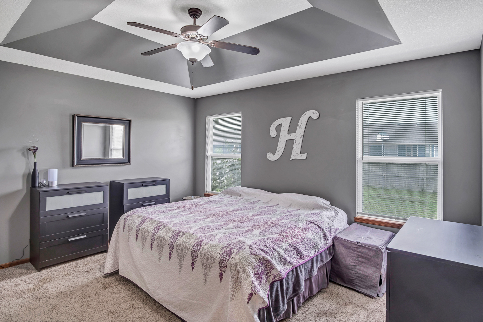 aimee monares newton real estate re/max associates 321 Matson Newton KS