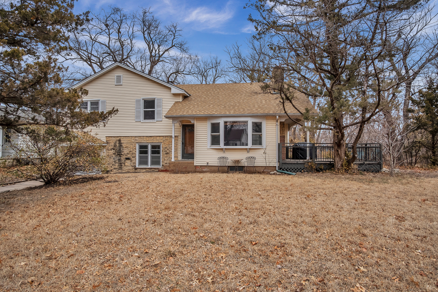 424 SE 6th Newton KS Real Estate Aimee Monares Realtor 