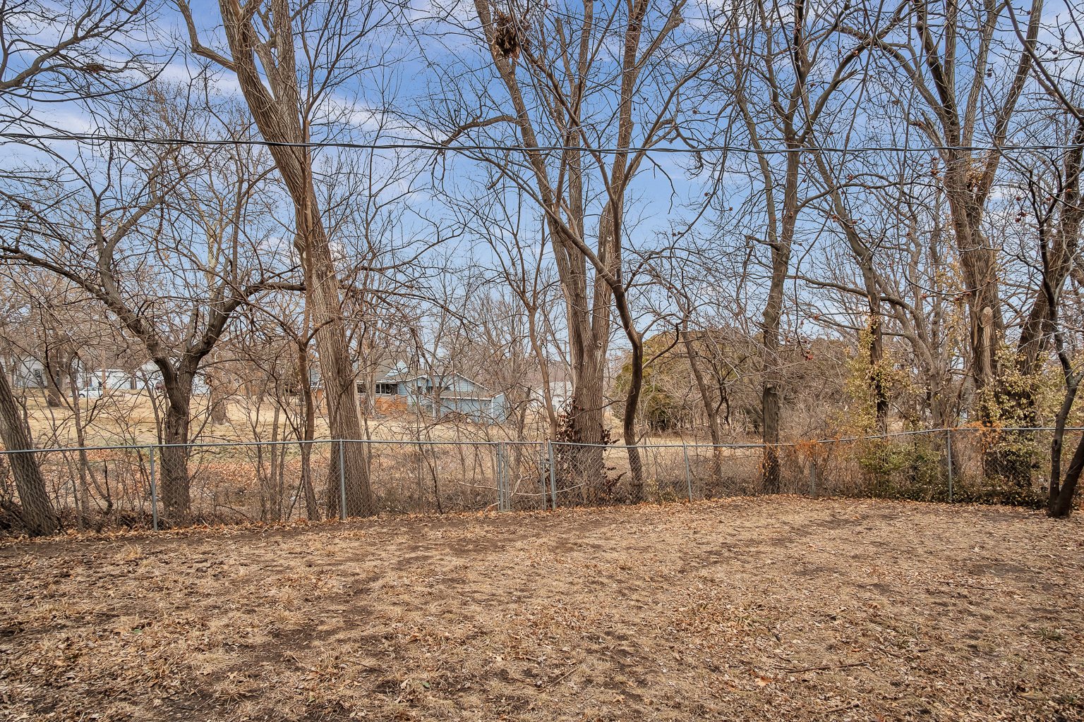 424 SE 6th Newton KS Real Estate Aimee Monares Realtor 