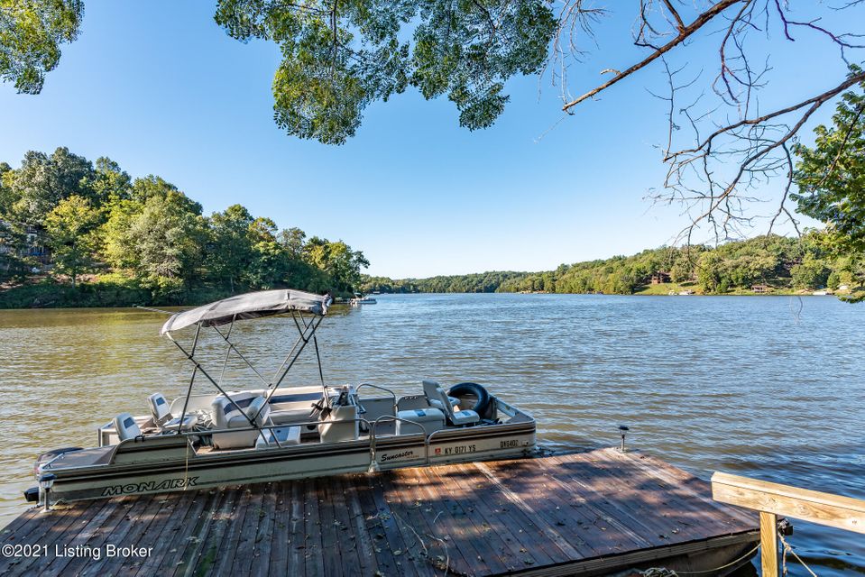 Beautiful Homes for Sale Doe Valley