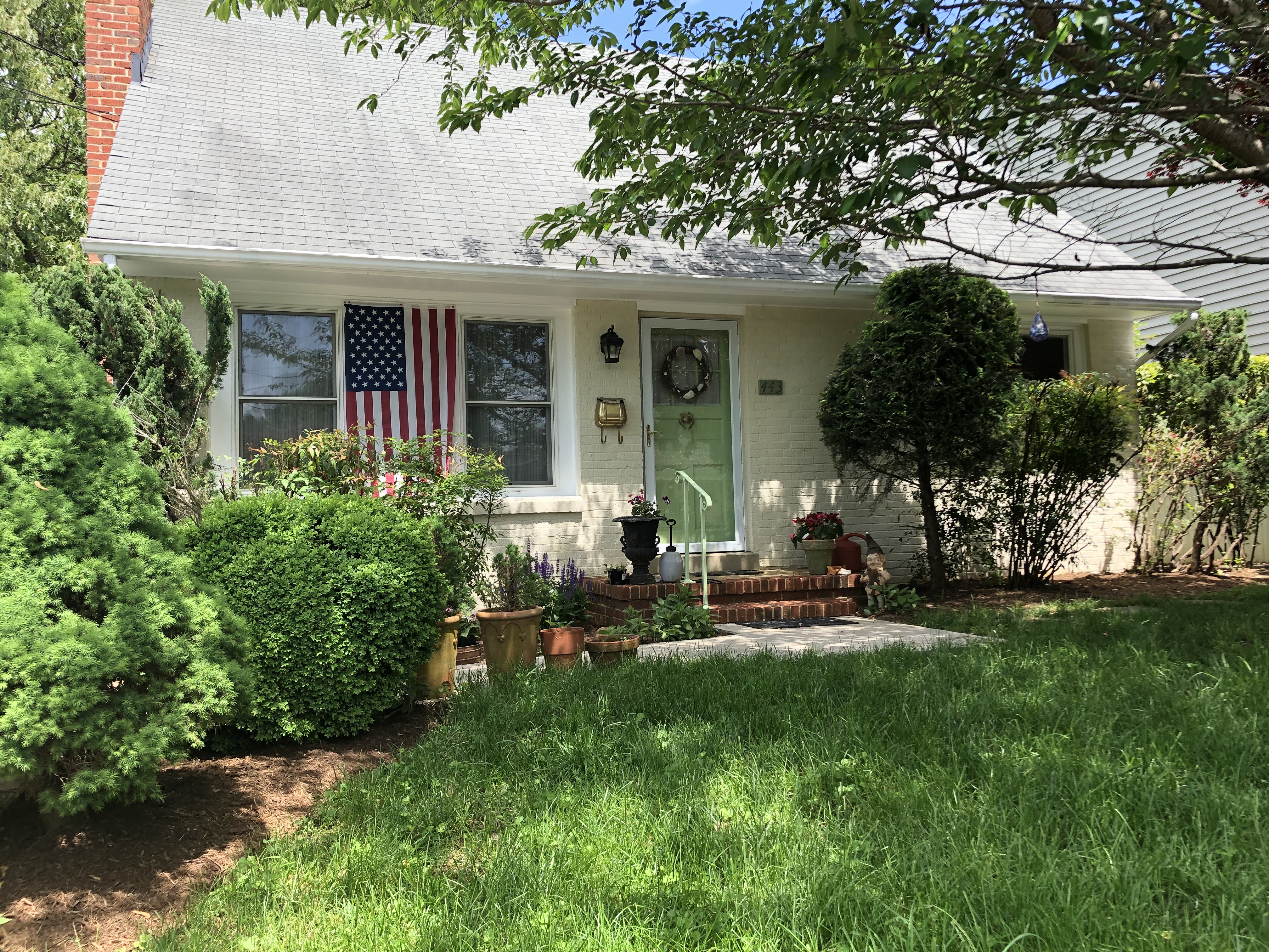 Admiral Heights New Listing!