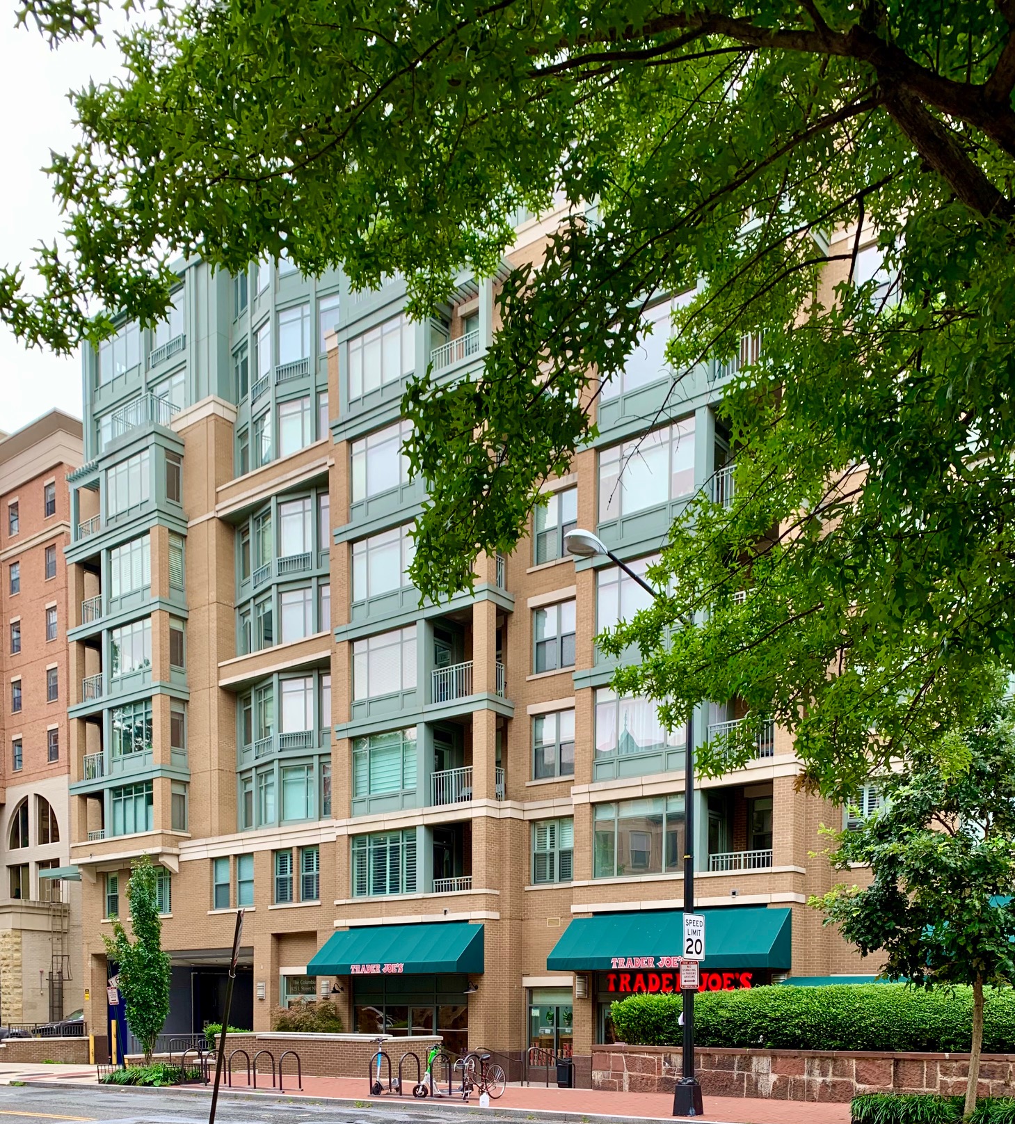 20037, Washington, DC Apartments For Sale