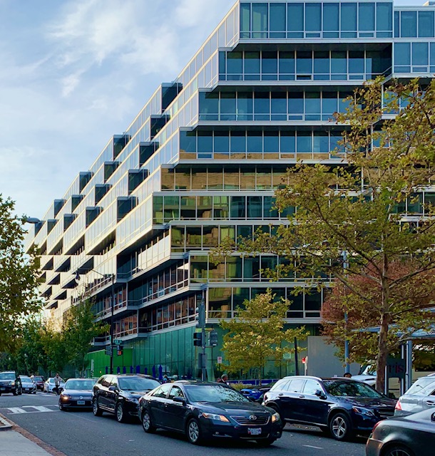 20037, Washington, DC 3 Bedroom Condos