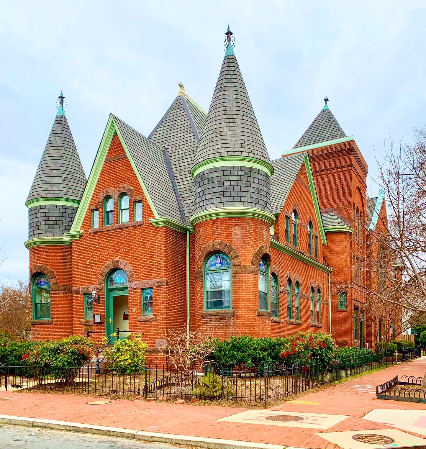 Capitol Hill, DC 3 Bedroom Condos For Sale