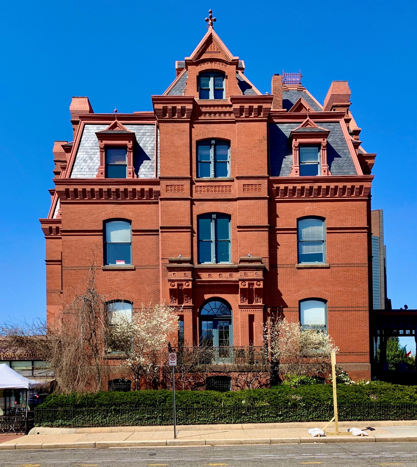 [address], [Dir Suffix], [zip]