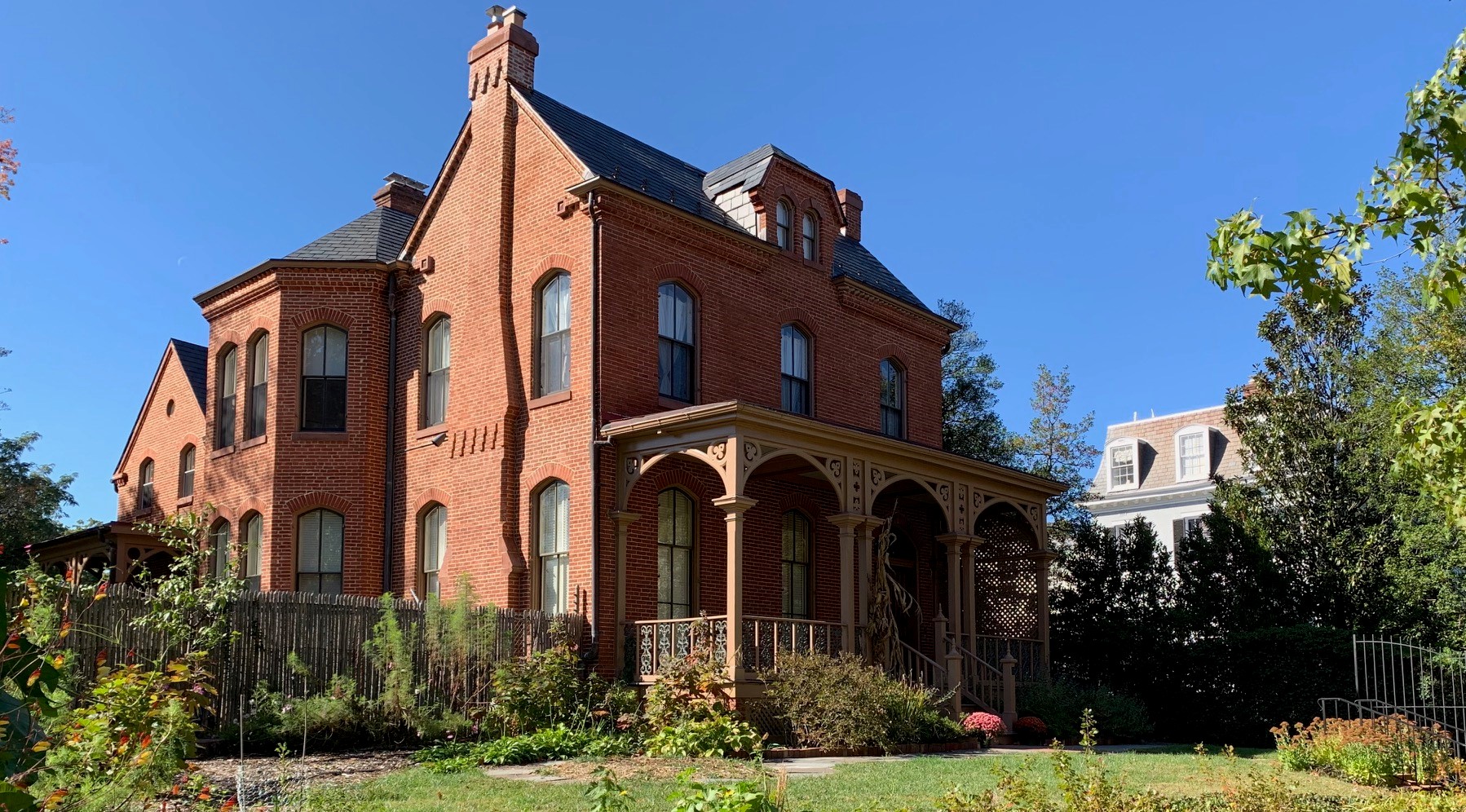 Luxury Homes In DC. View Every Home On The Market