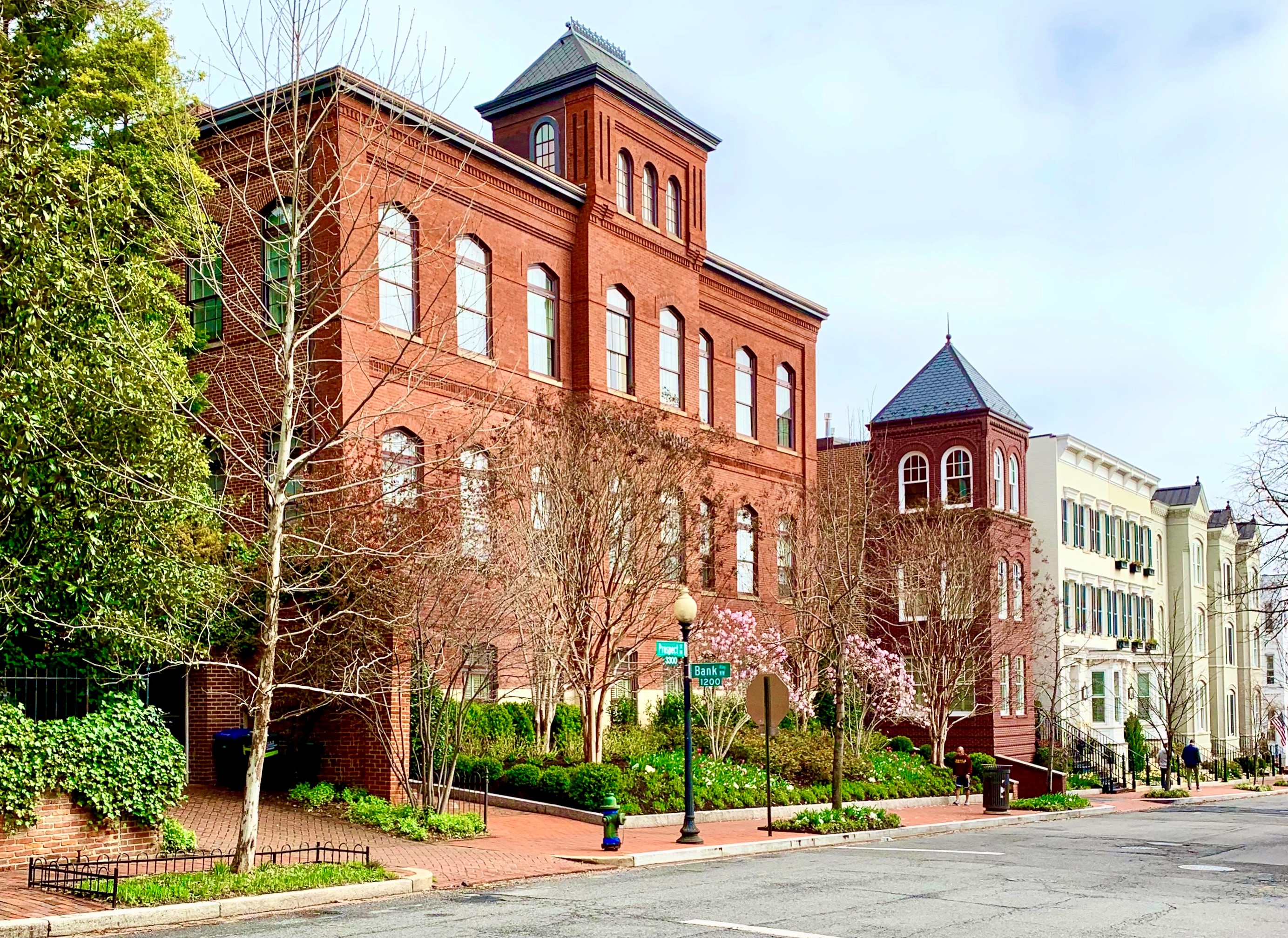 DC Penthouses For Sale. Newest Inventory.