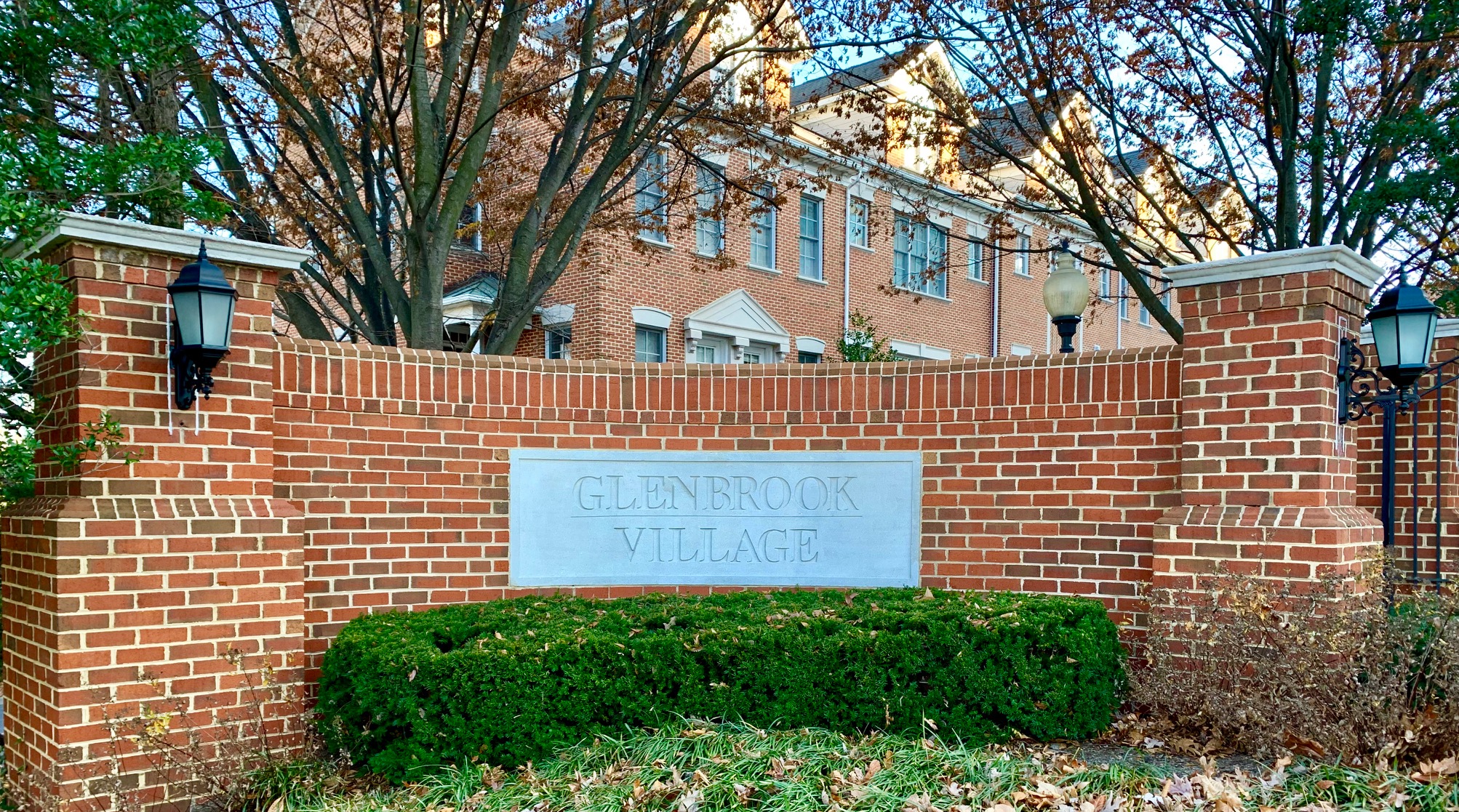 Luxury Homes in Glenbrook Village Bethesda, MD