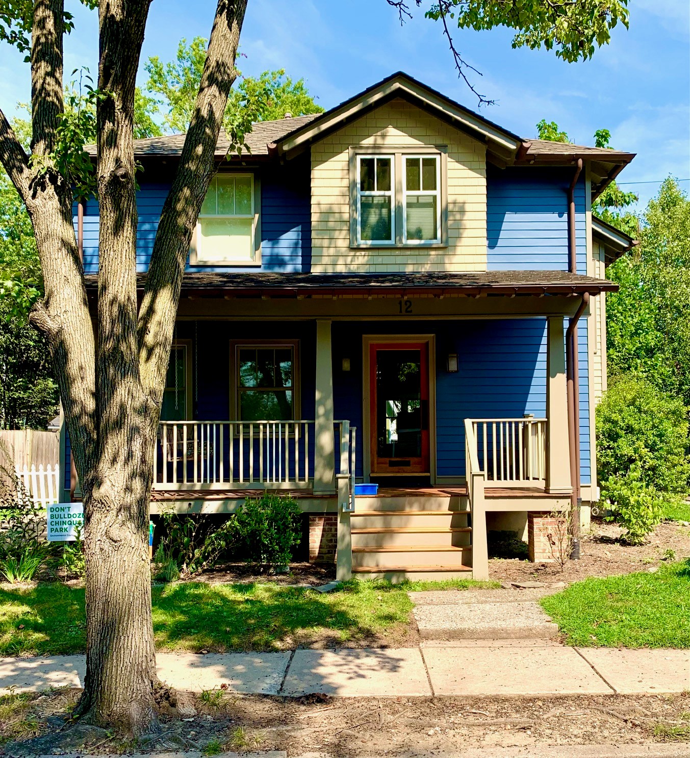 Homes For Sale Near Huntington Metro Station