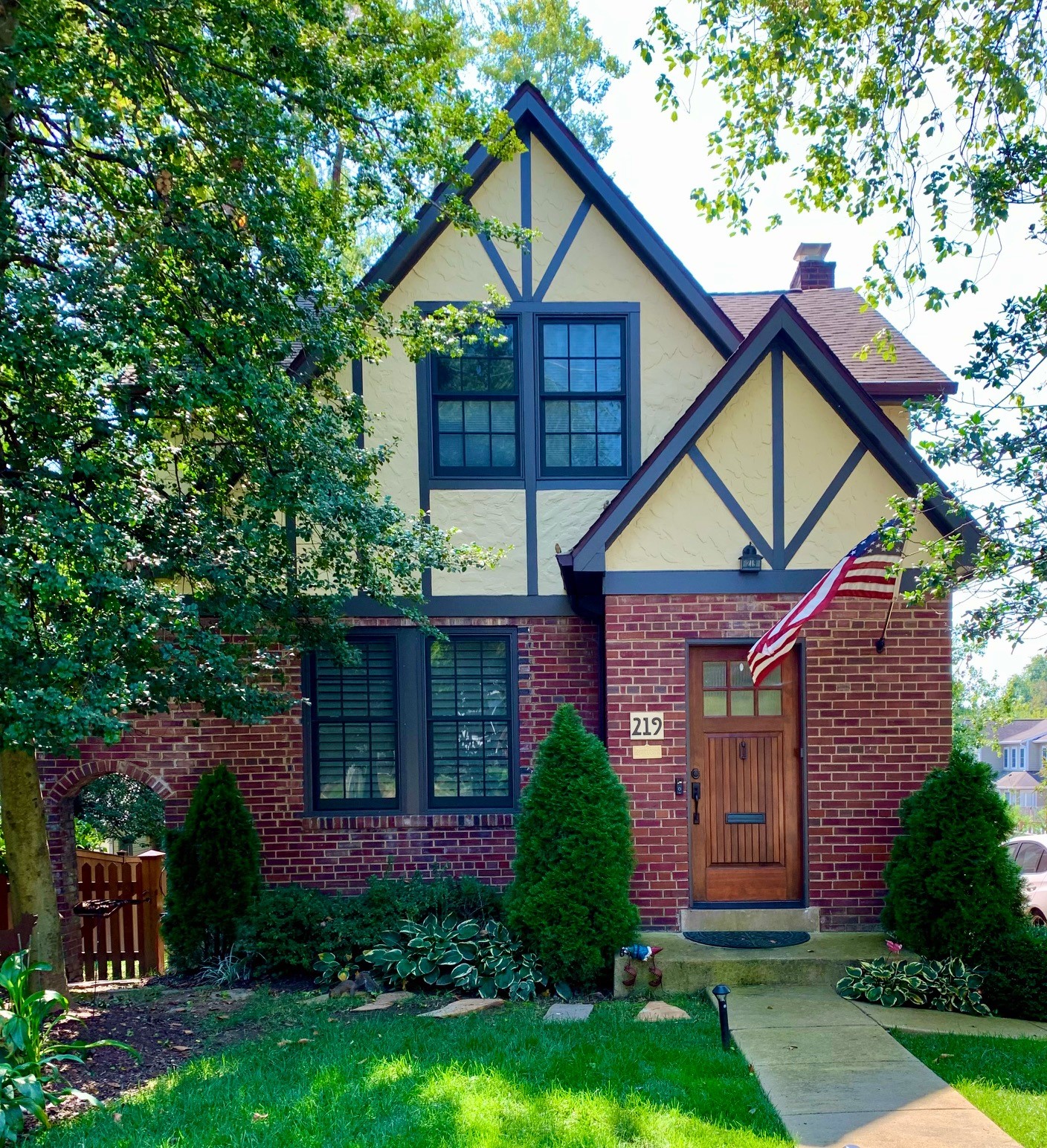 Homes For Sale Near Huntington Metro Station