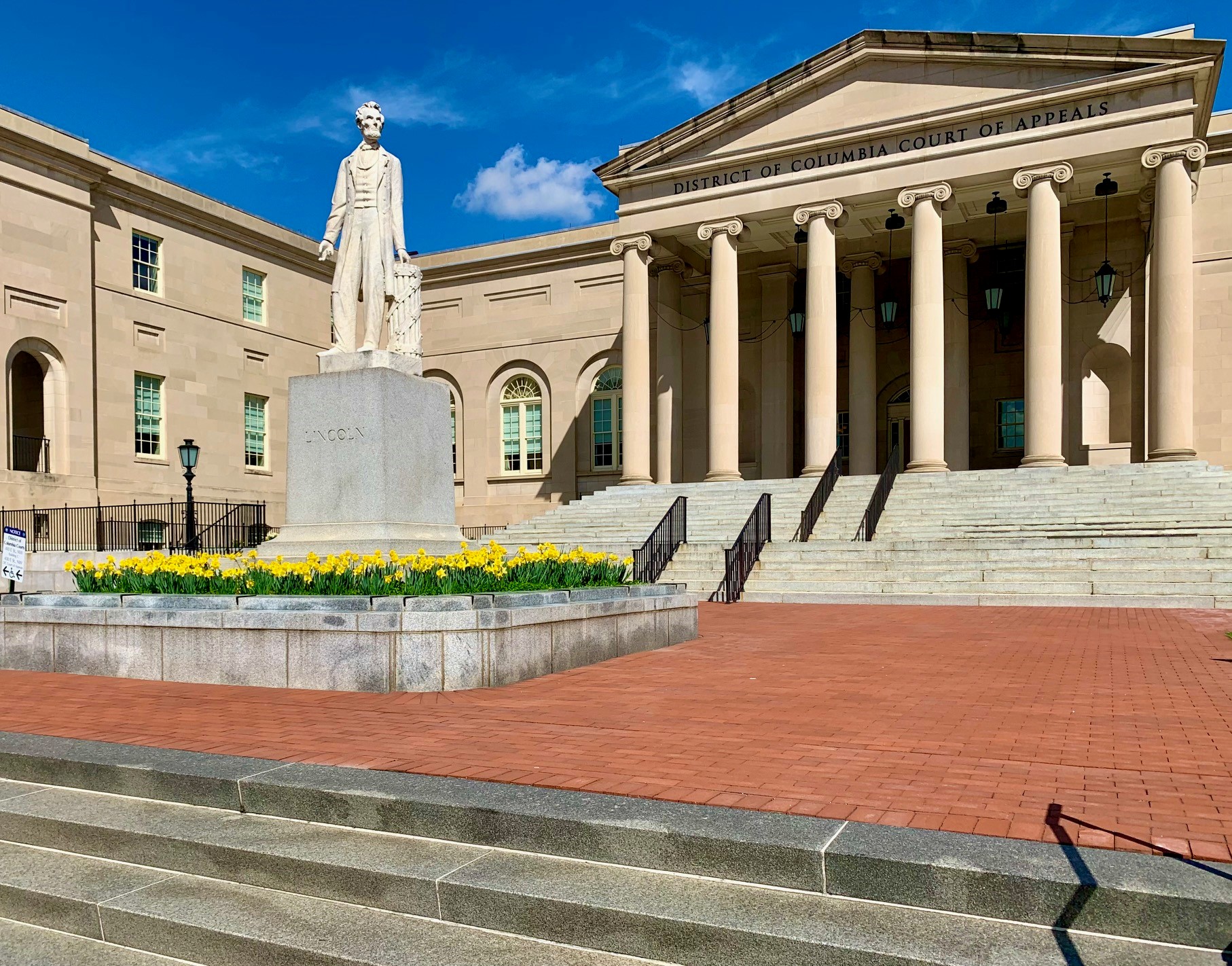 Homes For Sale Near Judiciary Square Metro Station