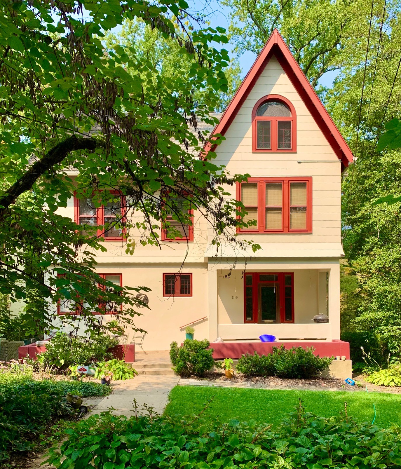 Homes For Sale Near Largo Town Center Metro Station