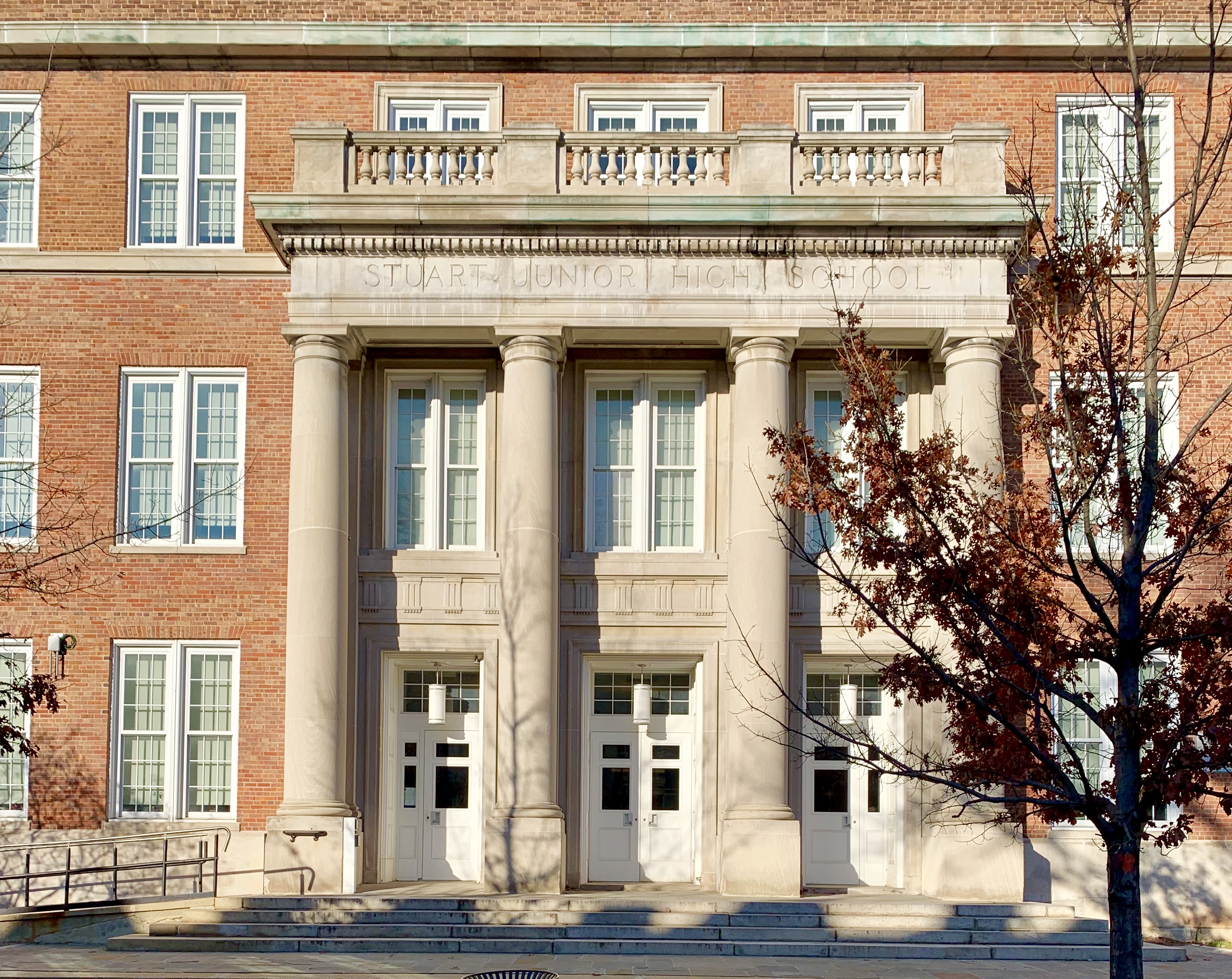 Stuart Hobson Middle School Capitol Hill Cluster Homes For Sale In Its Boundary