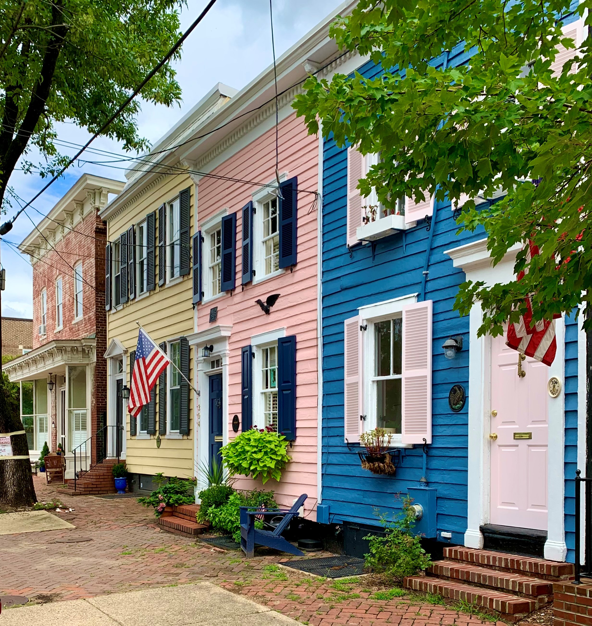 Luxury Homes In Alexandria, VA. View Every Home On The Market