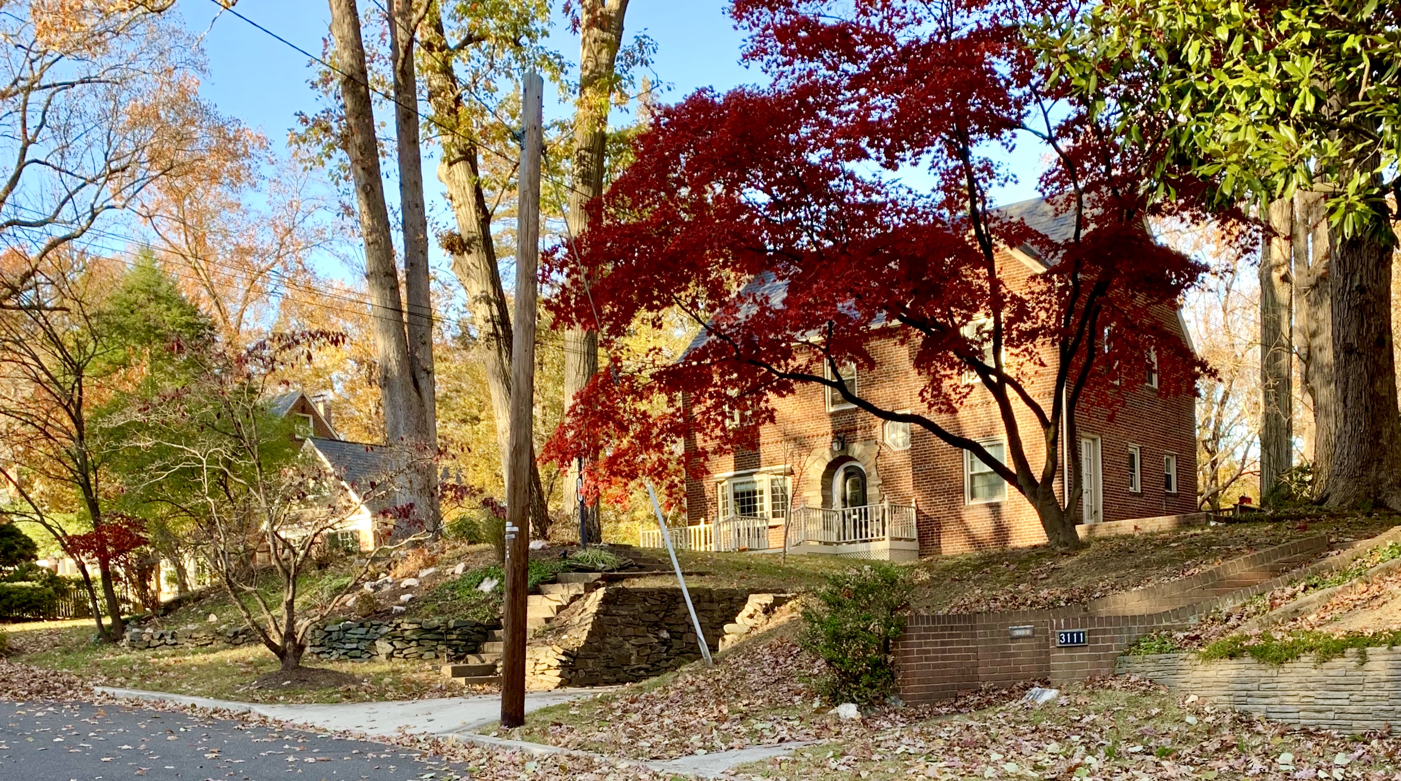 Luxury Homes In Barnaby Woods, DC. View Every Home On The Market