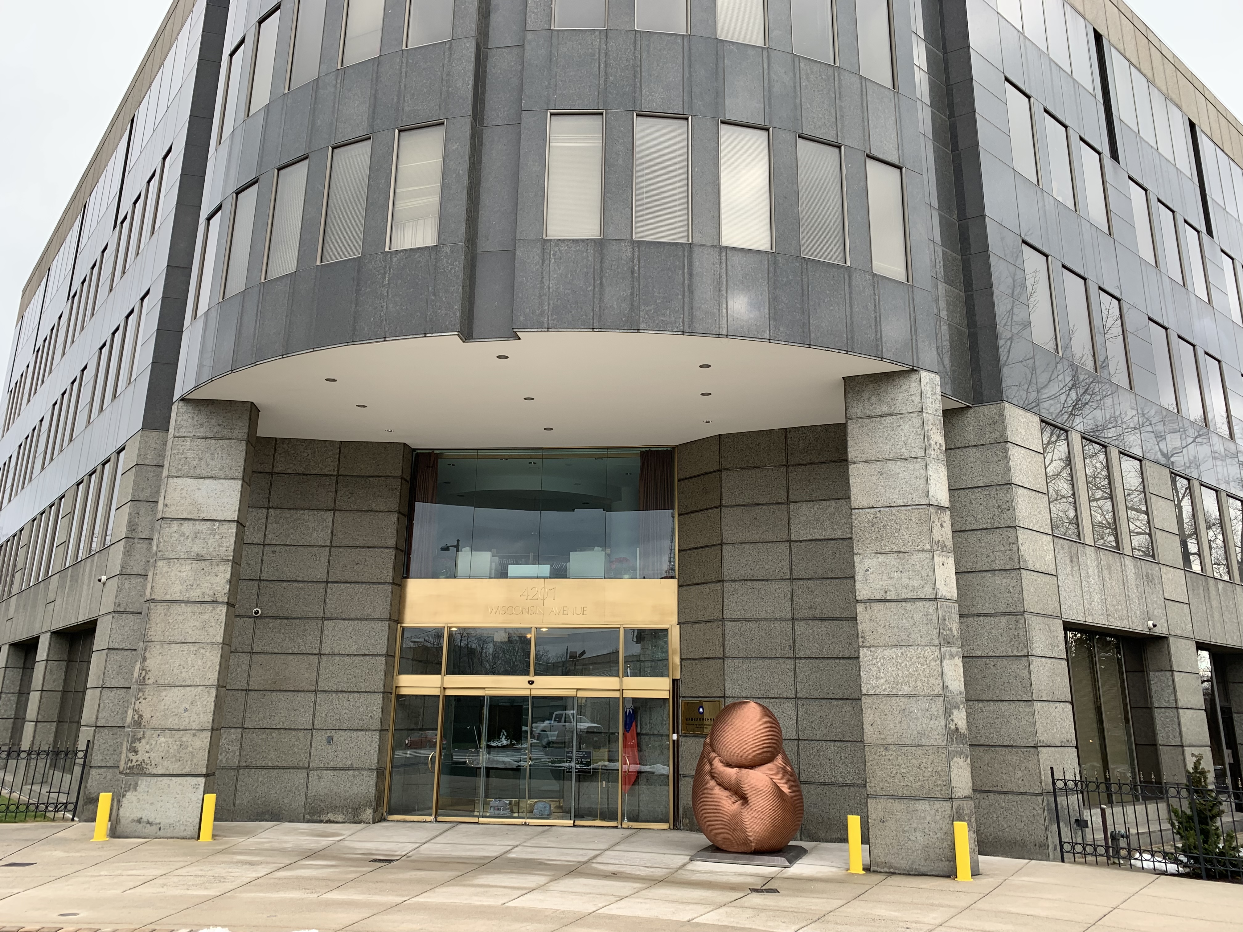 Real Estate For Sale Near the Embassy of Taiwan