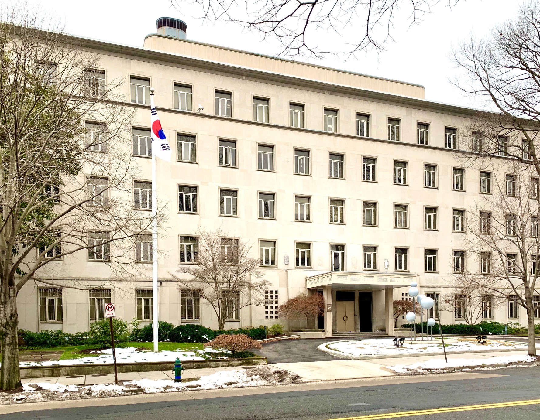 Real Estate For Sale Near the Embassy of Korea