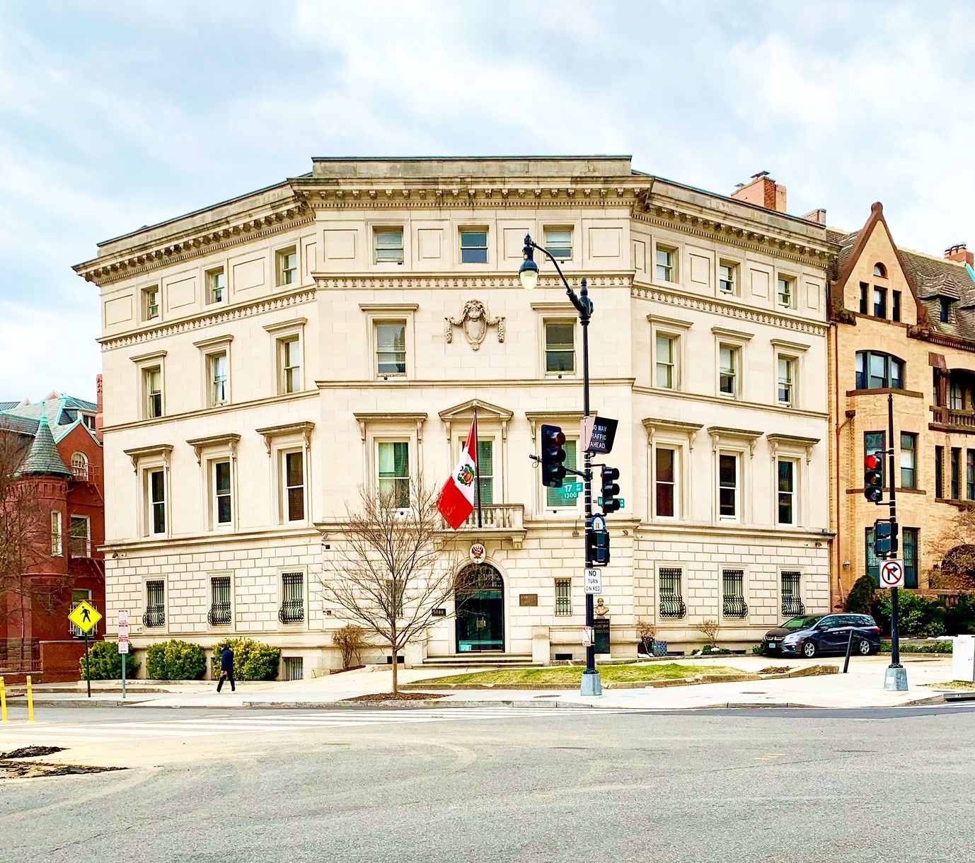 Real Estate For Sale Near the Embassy of Peru