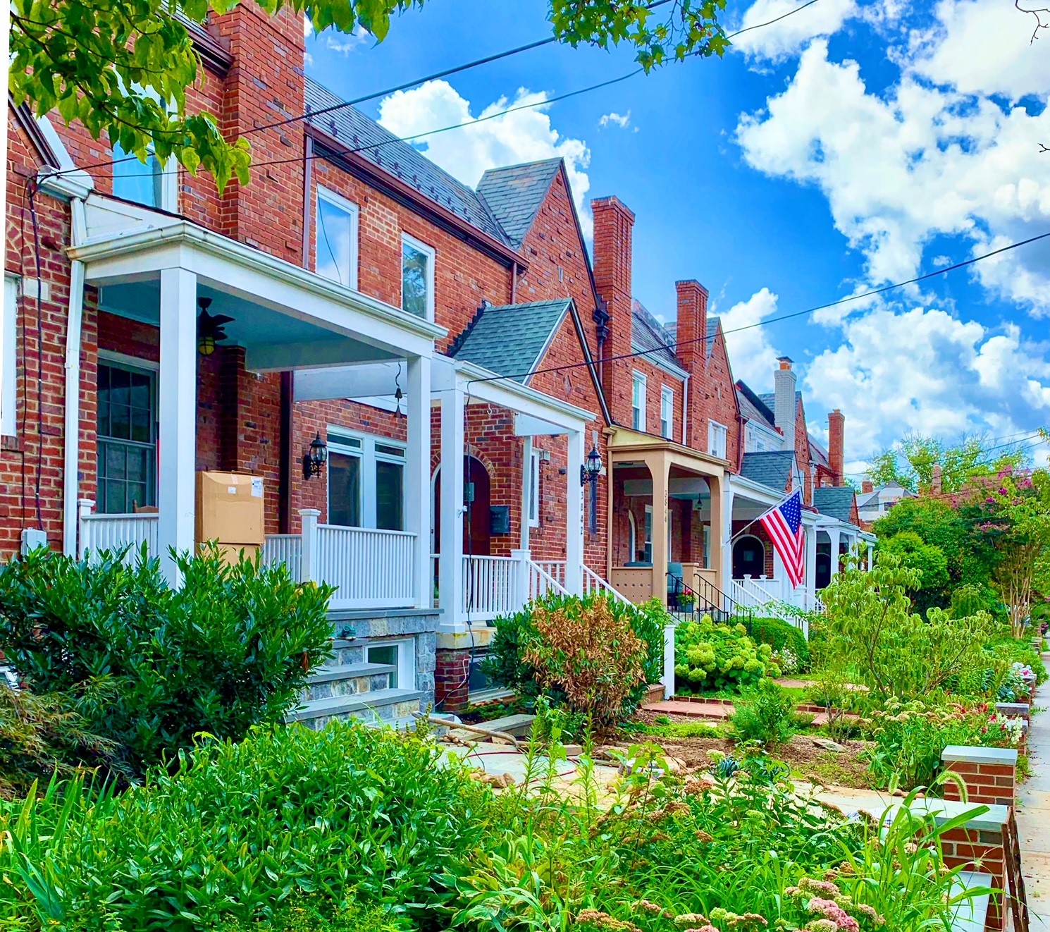 Real Estate For Sale Near the Embassy of Russian Federation