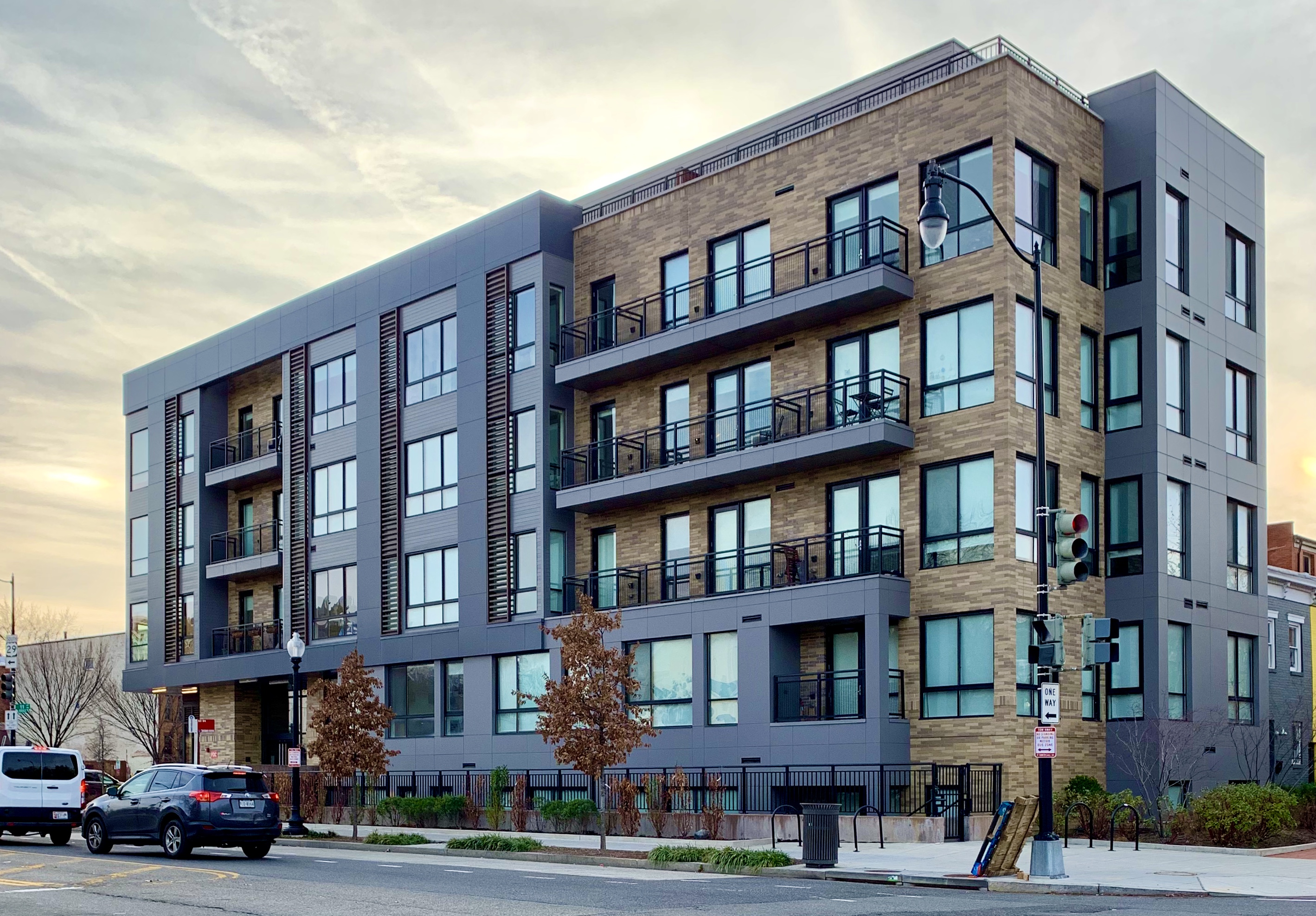 Washington, DC GardenStyle Condos For Sale