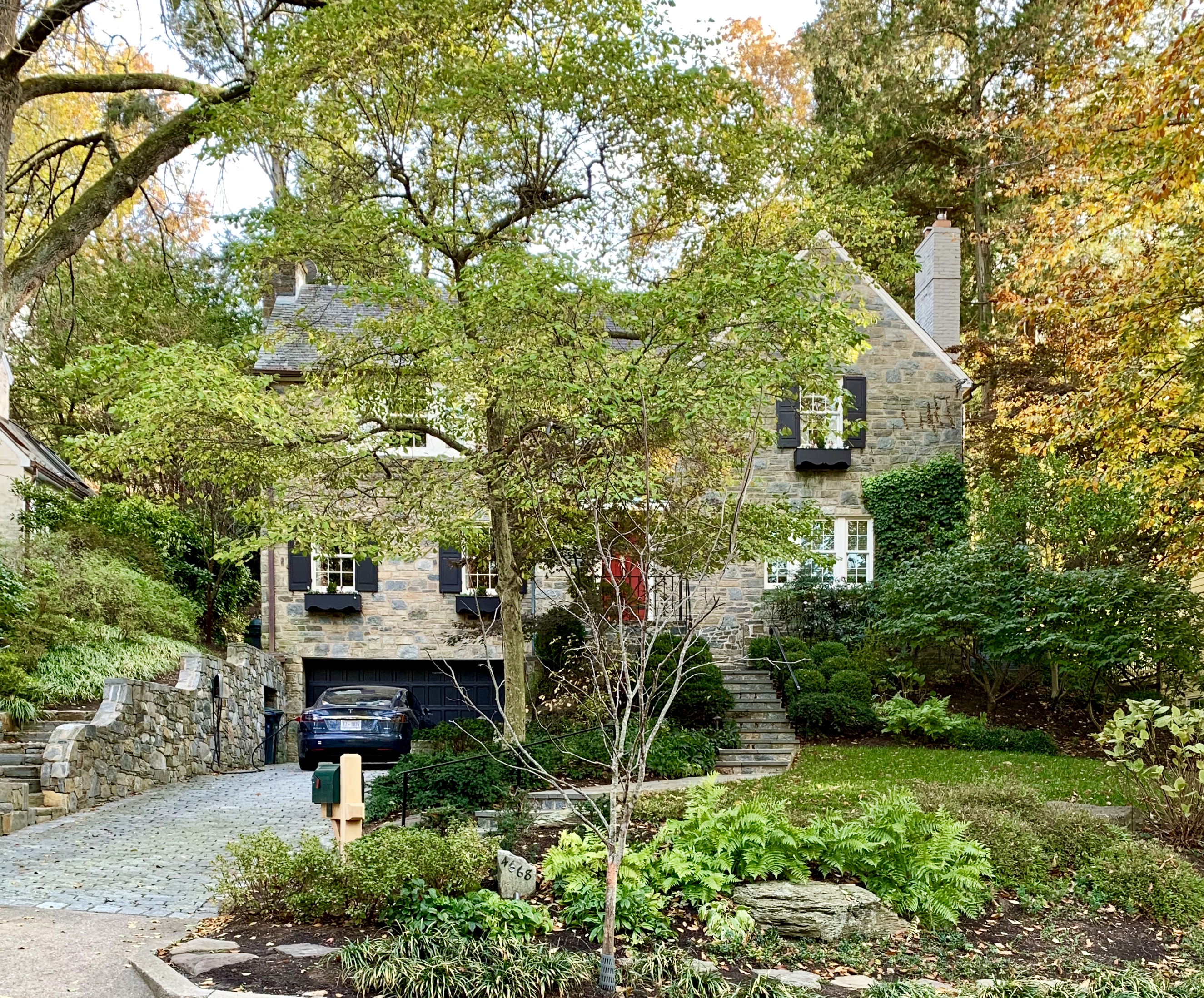 Luxury Homes In Wesley Heights, DC. View Every Home On The Market