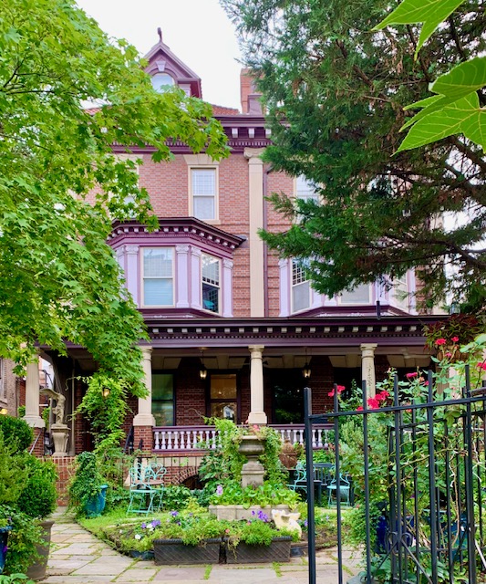 Adams DC 6 Bedroom Homes For Sale