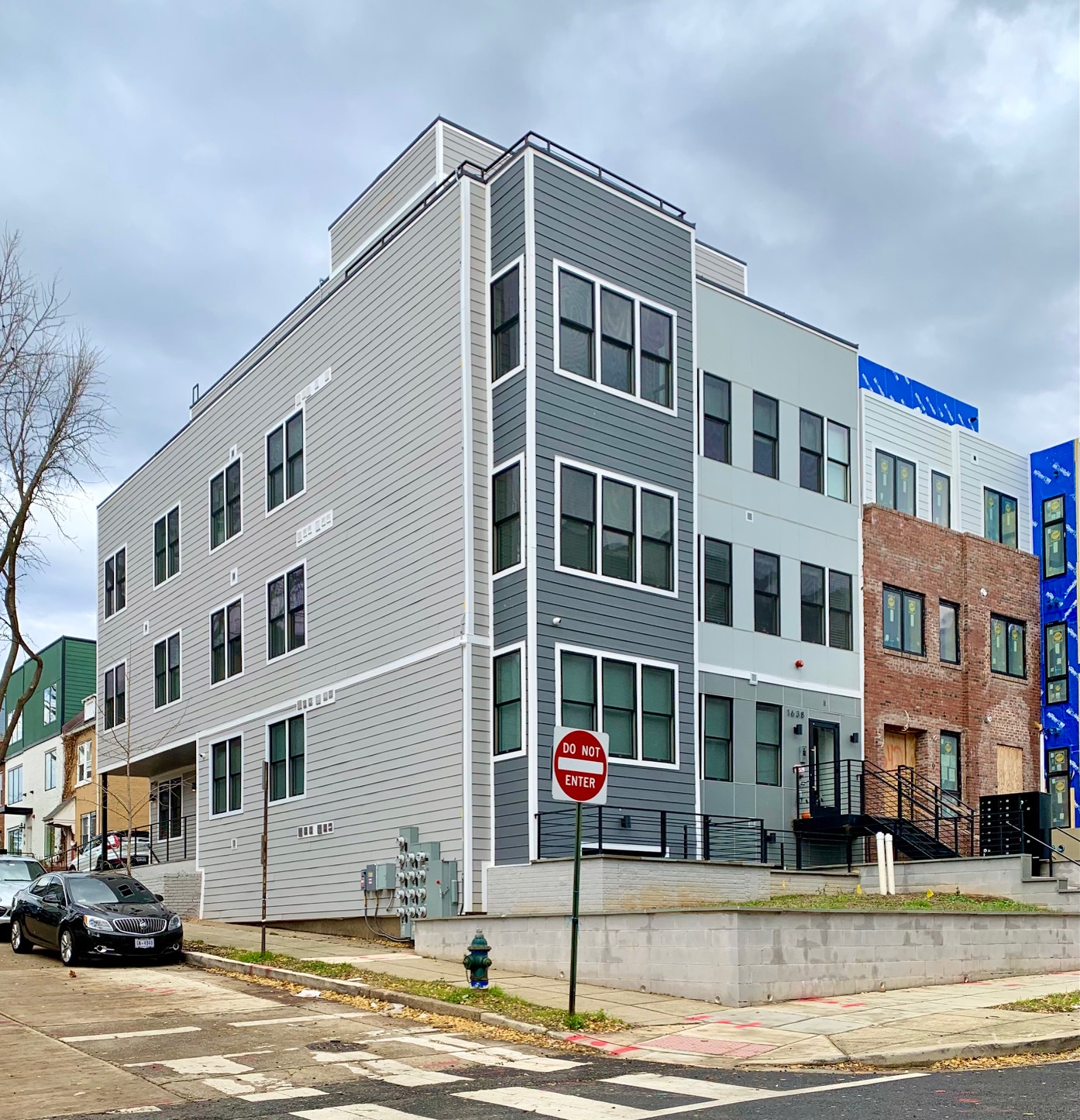 Carver Langston, DC 3 Bedroom Apartments For Sale