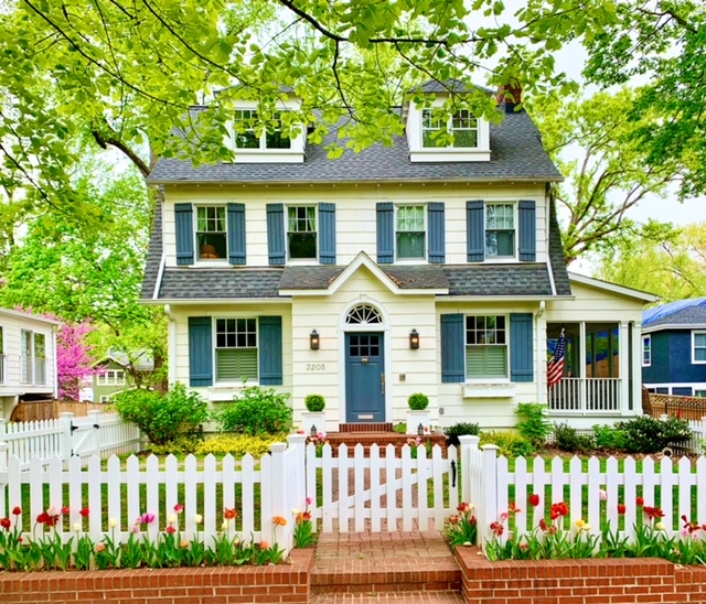 Chevy Chase, DC 5 Bedroom Homes For Sale