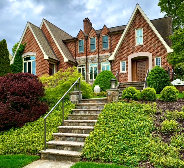 Chevy Chase, DC Homes With Pool For Sale