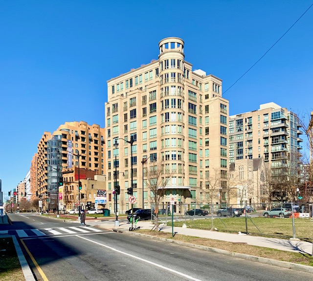 Downtown, DC Studio Apartments For Sale