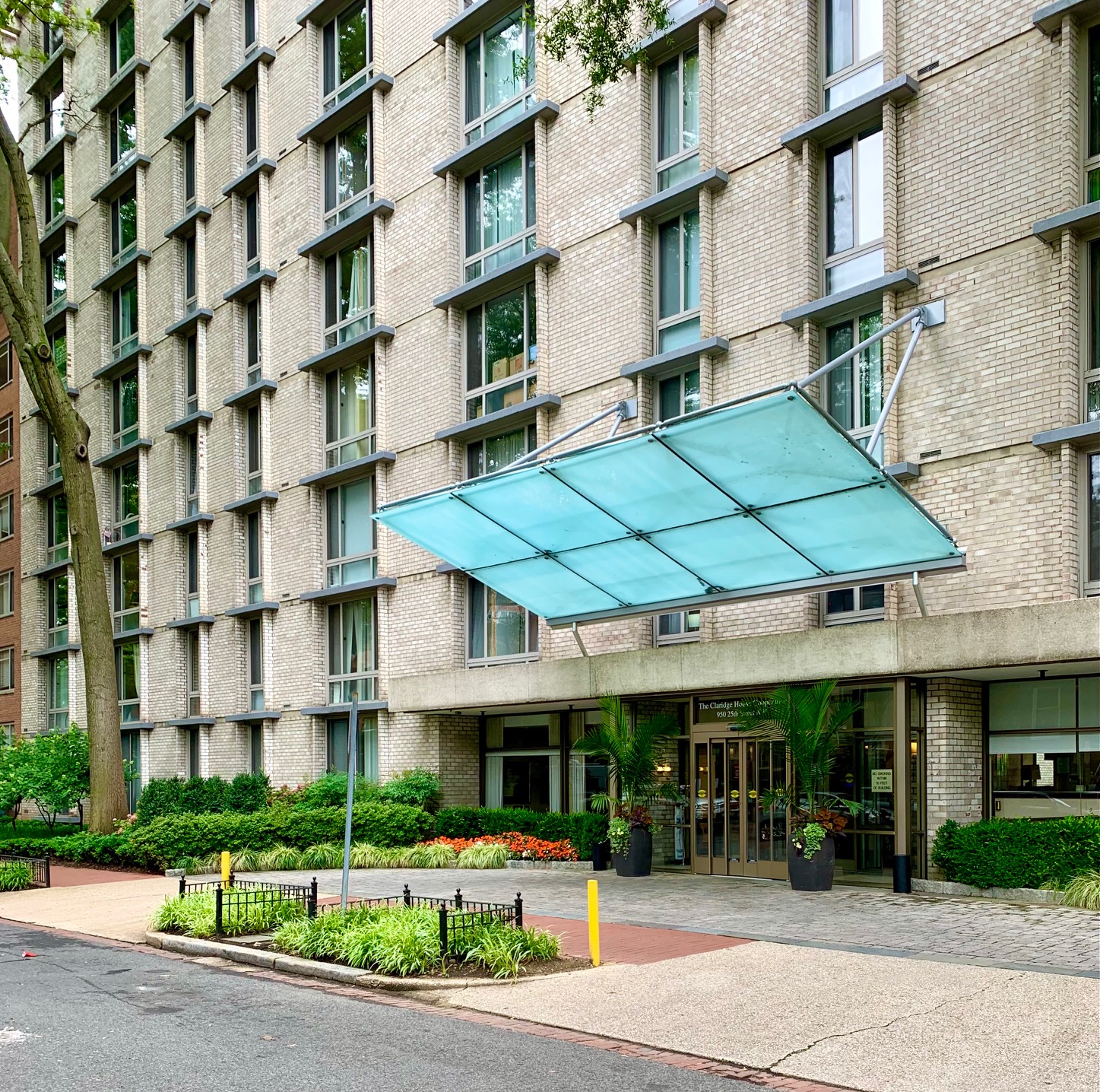 Studio For Sale in Foggy Bottom, Washington, DC