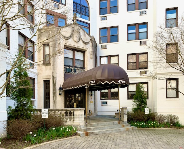 Forest Hills, DC 2 Bedroom Apartments For Sale