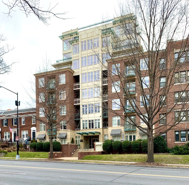 Forest Hills, DC 2 Bedroom Condos For Sale