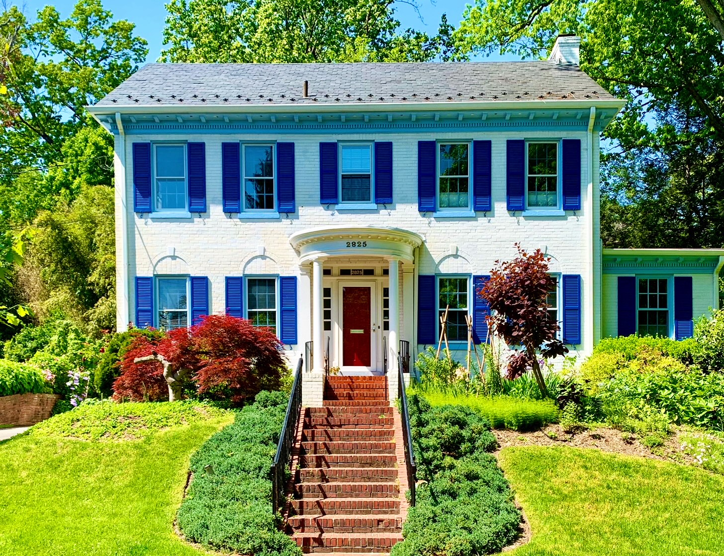 Forest Hills, DC 5 Bedroom Homes For Sale