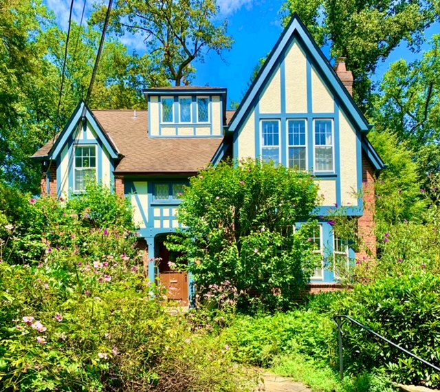 Forest Hills, DC Homes With Parking For Sale