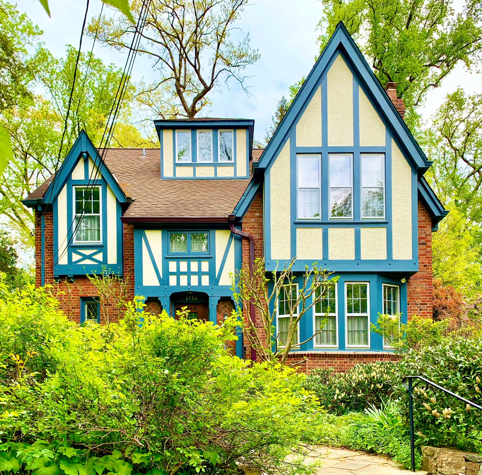 Forest Hills, DC Homes With Pool For Sale